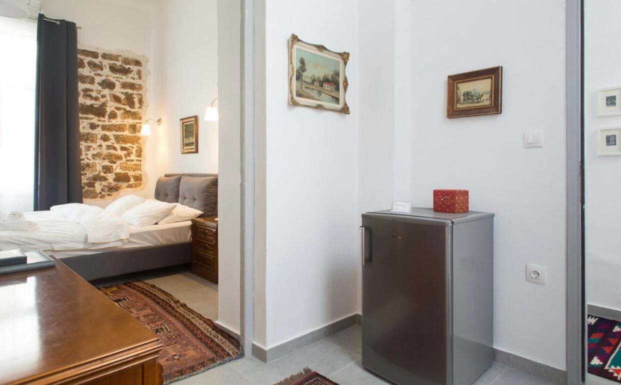 A Litte Taste Of Home Guest House أثينا المظهر الخارجي الصورة